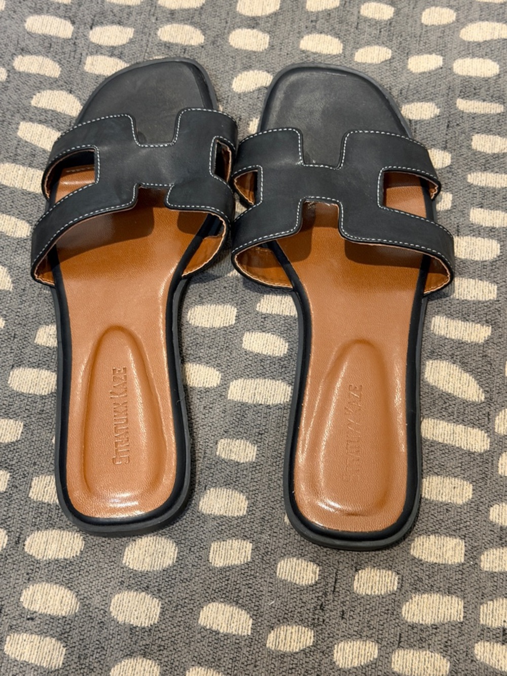 Black Slide Sandals with Contrast Stitching - Women